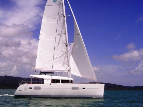 Cat Lagoon 400 S2 for charter in Yacht Haven Marina Phuket