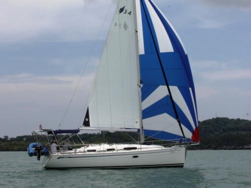 Sailboat Bavaria 34 Cruiser for rent in Yacht Haven Marina Phuket
